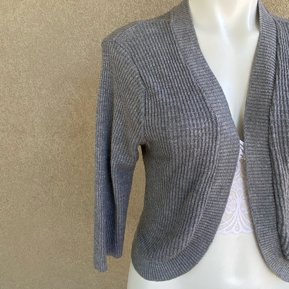 Juniors 3/4 Sleeves Knit Open Cascade Cardigan - Picture 3 of 3